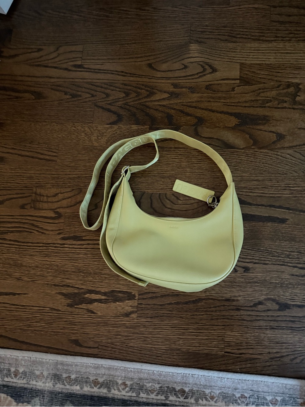 Baggu Leather Yellow / Chartreuse Shoulder Bag with Adjustable Strap